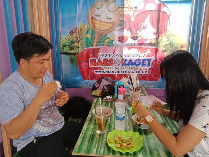 www.bakso-kaget.com News: Qatar Pasang AC di Luar Ruangan