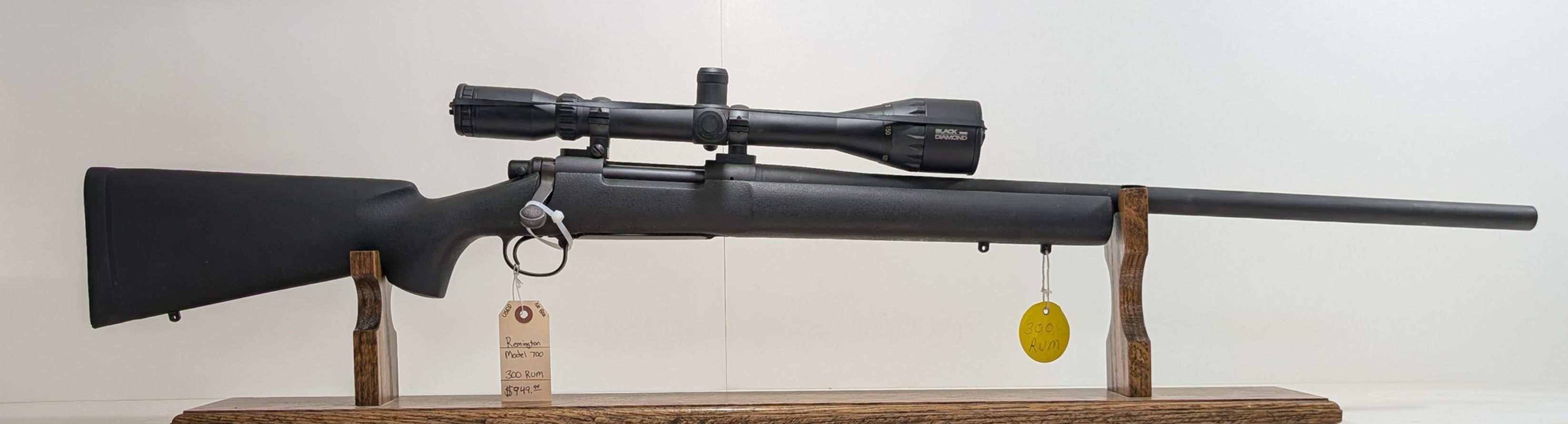 6562COMD - Remington - Model 700 - 300 RUM - USED