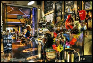 חשבון פשוט בלול 1=1+1, Happy Hour