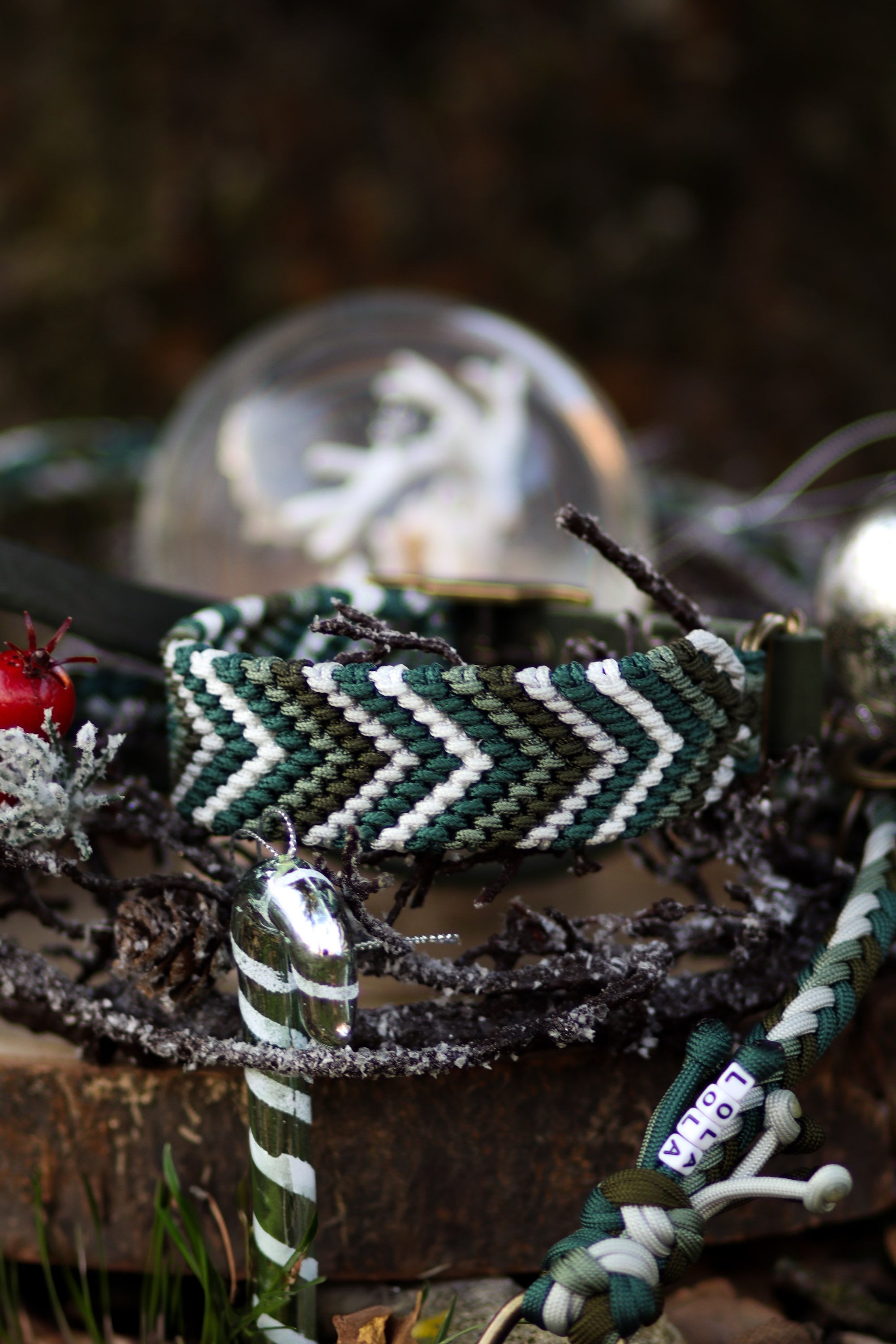 LOLAS CHRISTMAS TREE HALSBAND/LEINE