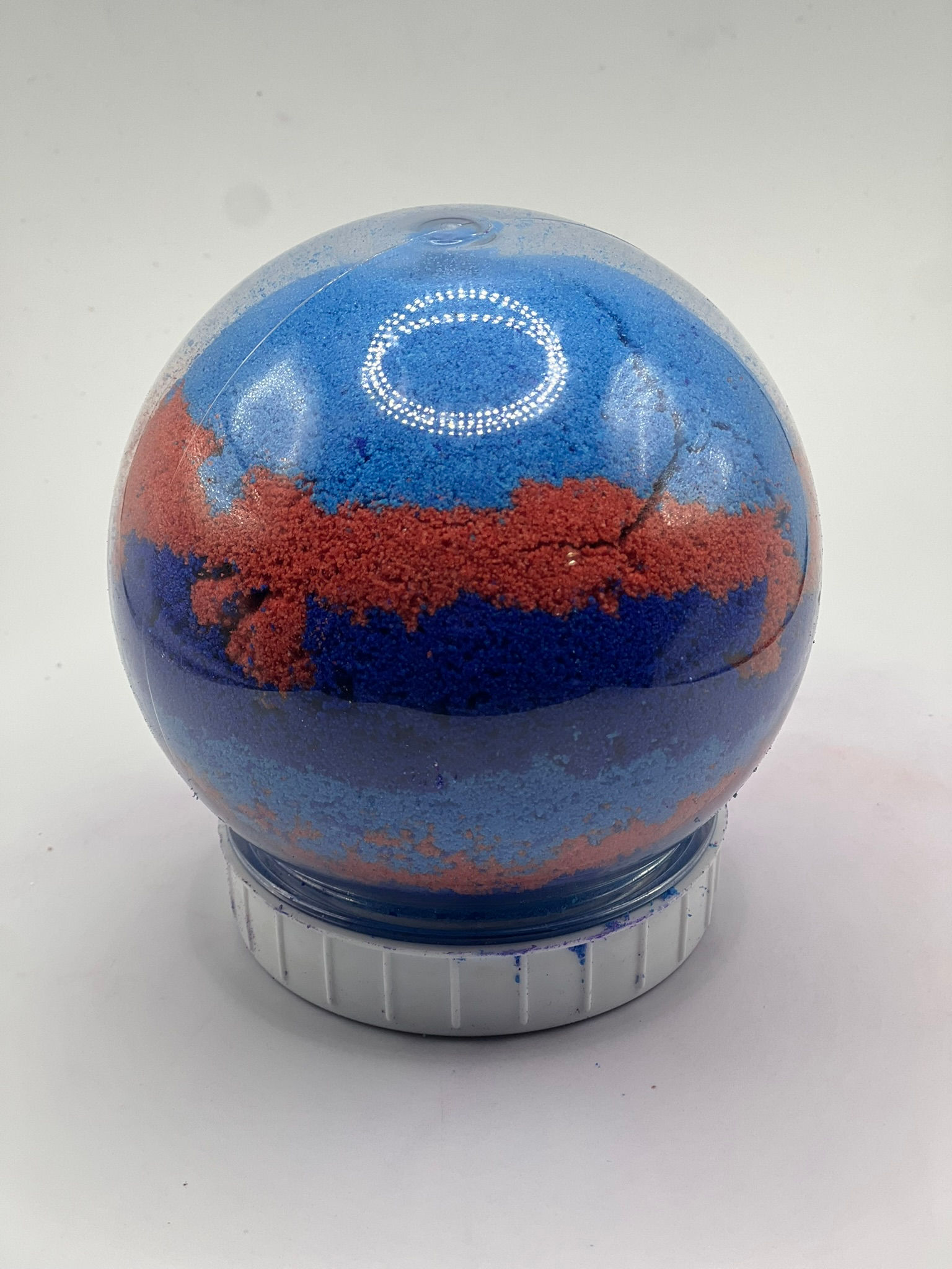 1500MG BATHBOMB GLOBE W/ WATER ACTIVATED FISH