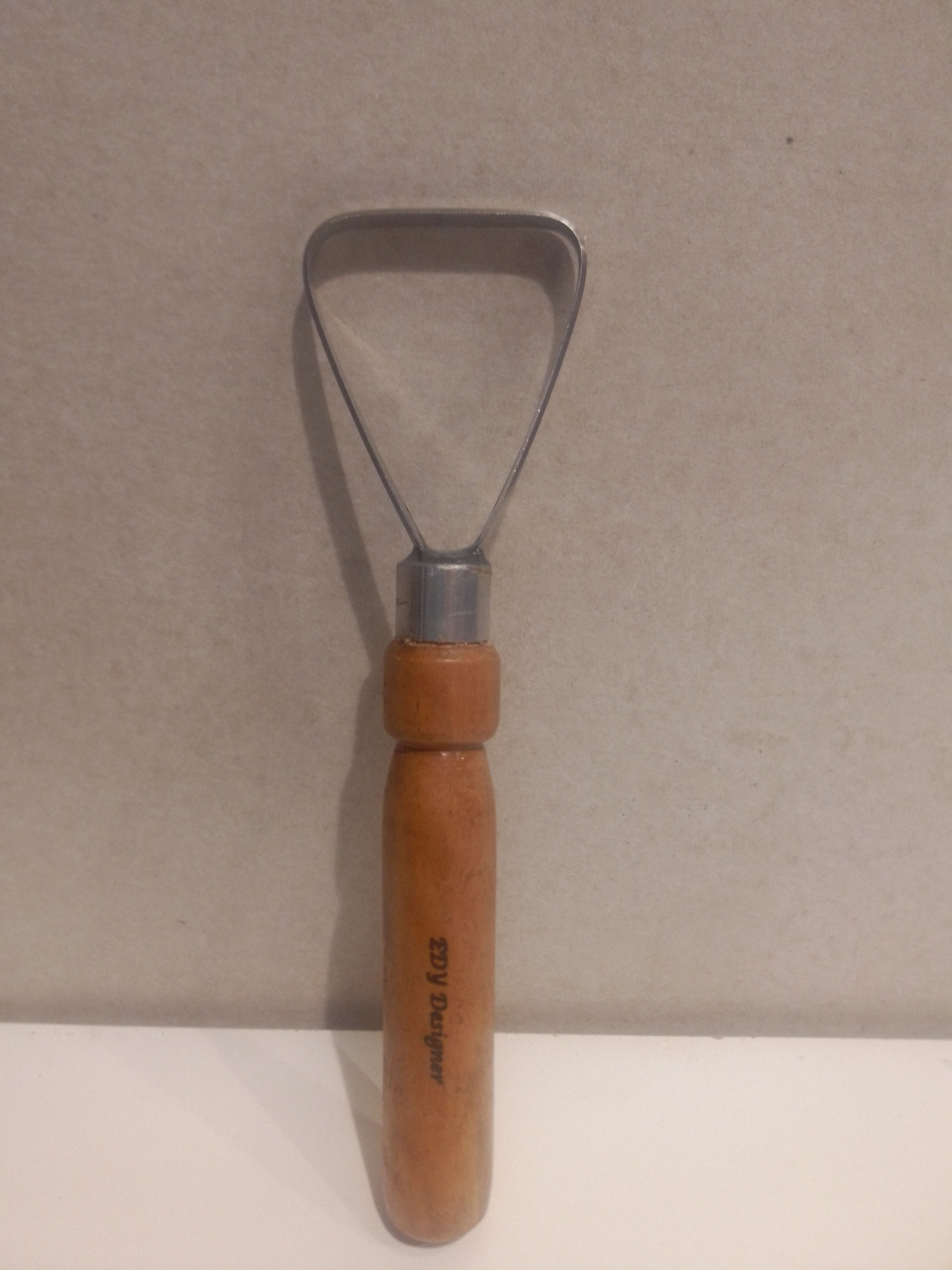 Ferramenta para Acabamento "triângulo"