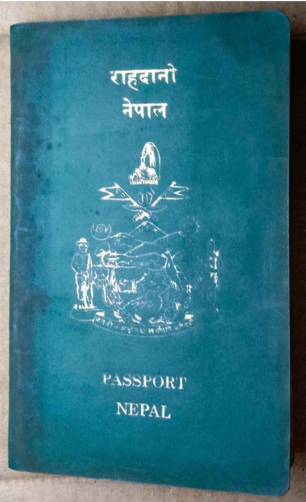 Kingdom of Nepal 1981 passport packed with many visas ++ABSOLUTELY AMAZING++