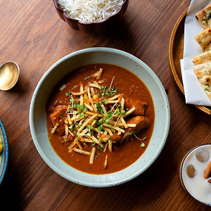 CHICKEN CURRY et riz basmati.