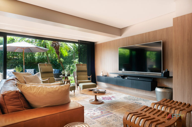 veja esta reforma de casa: cozinha, quarto, suíte, banheiro, sala, pátio, piscina, área gourmet | Happy Arquitetura, Porto Alegre
Decoração de interiores, projeto arquitetônico, execução de obra, Rio Grande do Sul, projeto móveis, Arquiteta Letícia Barbosa, Juliane Pereira, Leandro Marques, Cemel, Balbueno tapetes, Big Office, Portobello, Padrão A, Brasil Decor, Zoco Living, Bontempo, Todeschini, Criare, Paim Cortinas, Elevato, Ladrilhart, Hytte, TC Marmoraria, ProMarmo, QualitaSul Pedras