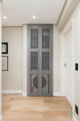 Veja esta reforma geral e decoração de apartamento térreo: cozinha, lavabo, sala, living, quarto, banheiro, pátio | Happy Arquitetura, Porto Alegre
Decoração de interiores, projeto arquitetônico, execução de obra, Rio Grande do Sul, projeto móveis, Arquiteta Letícia Barbosa, Juliane Pereira, Leandro Marques, Cemel, Balbueno tapetes, Big Office, Portobello, Padrão A, Brasil Decor, Zoco Living, Bontempo, Todeschini, Criare, Paim Cortinas, Elevato, Ladrilhart, Hytte, TC Marmoraria, ProMarmo, QualitaSul Pedras