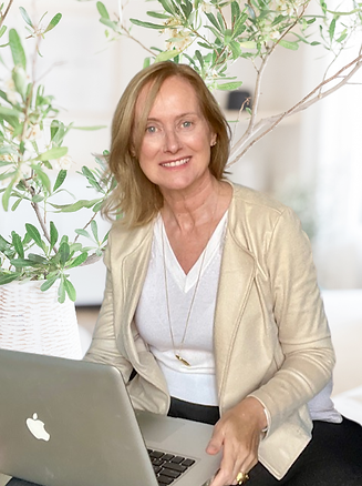 Tania, webdesigner voor solopreneurs gevestigd in Brugge