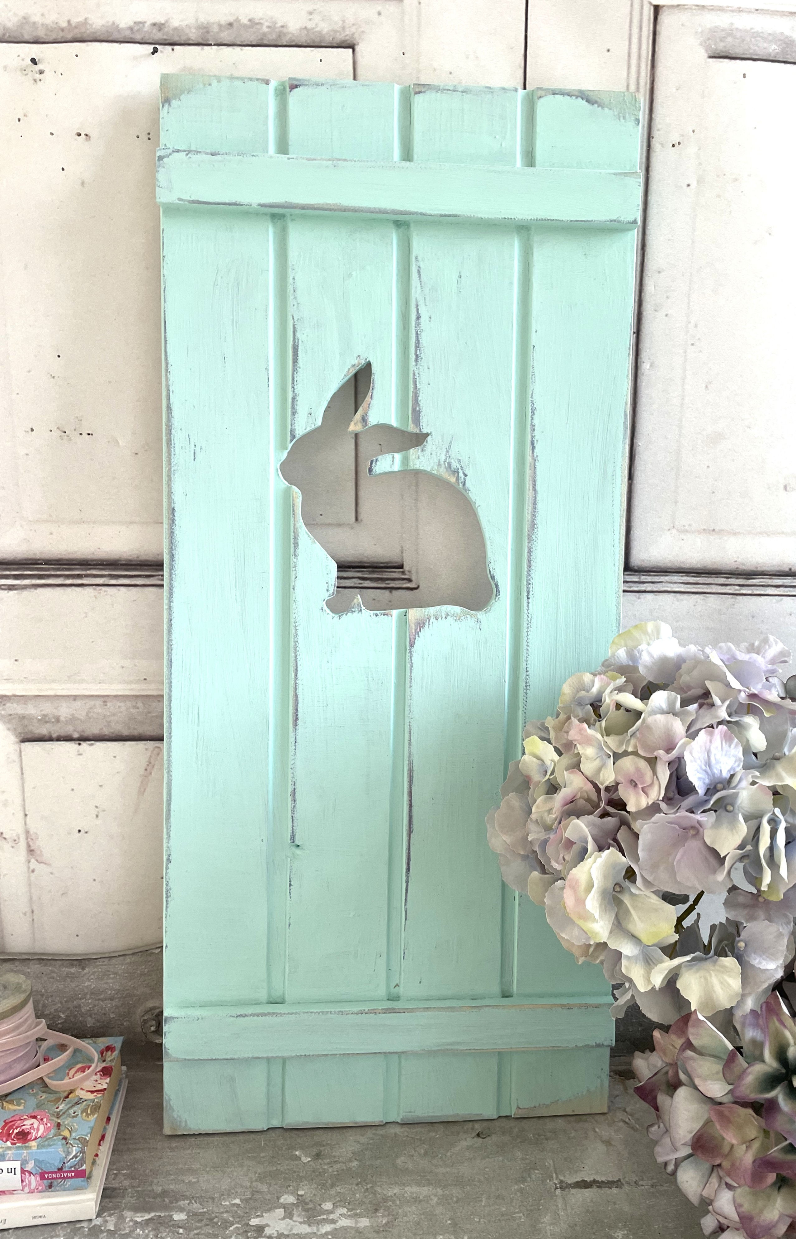 Fensterladen Hase, aqua