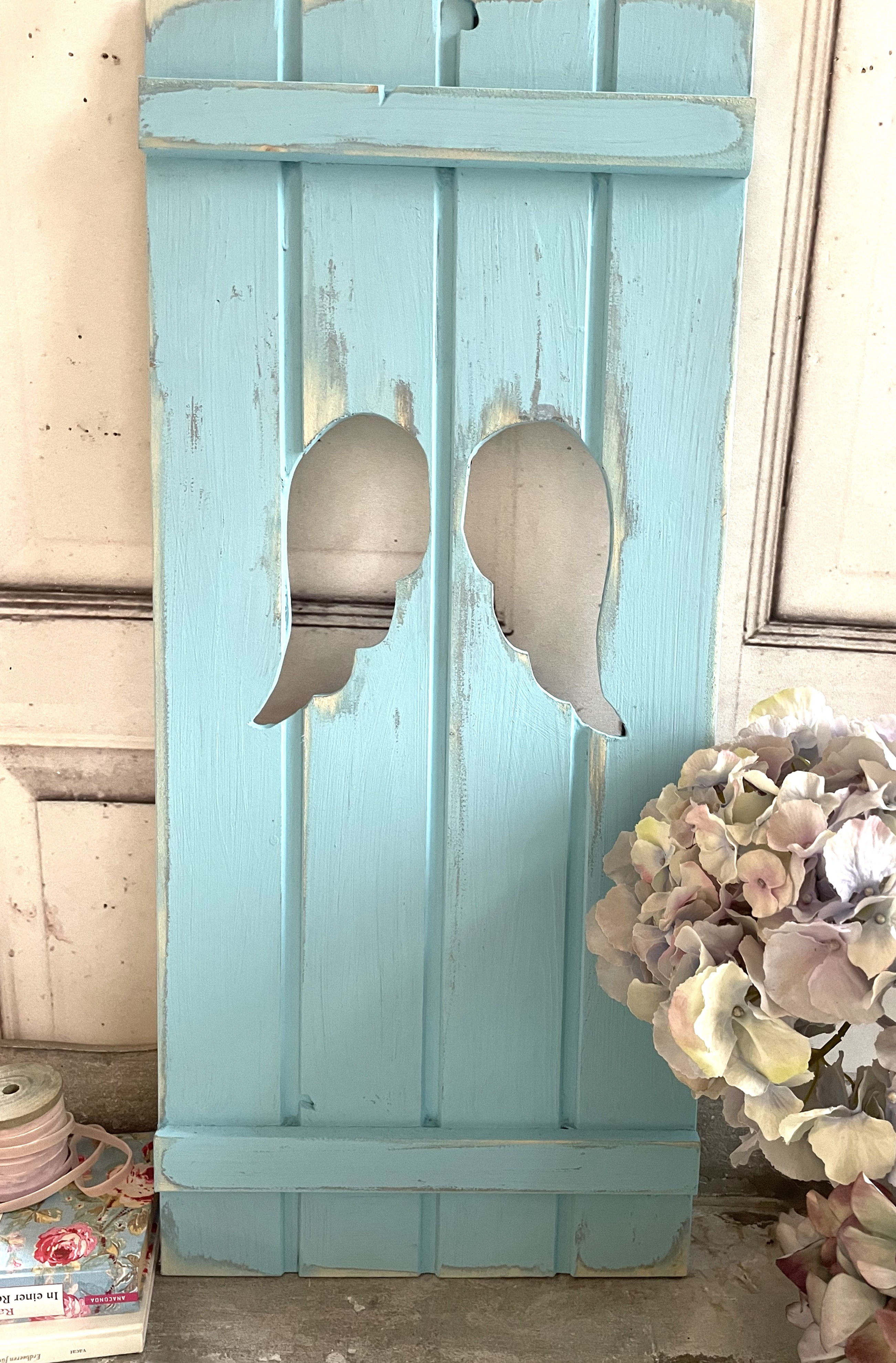 Fensterladen Flügel, hellblau