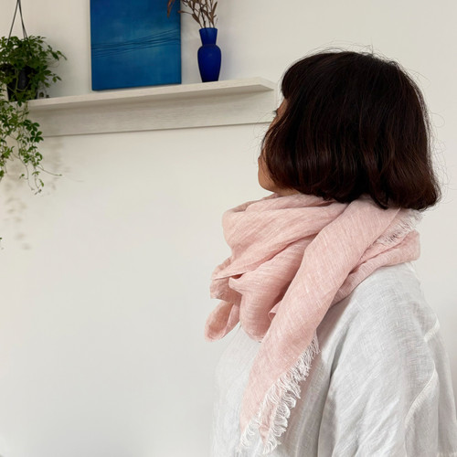 LAPUAN KANKURIT　HALAUS リネンストール 70x200cm HALAUS stole 70x200cm – LAPUAN KANKURIT（ラプアンカンクリ）