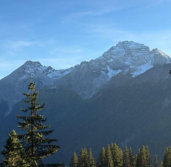 Berge WhatsApp Image 2026-03-27 at 20.01.19.jpeg