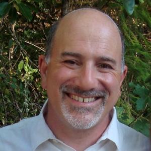 Writer: Rabbi Paul Kipnes