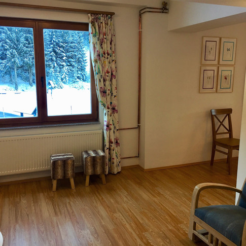 Smaller bedroom in apartment 3