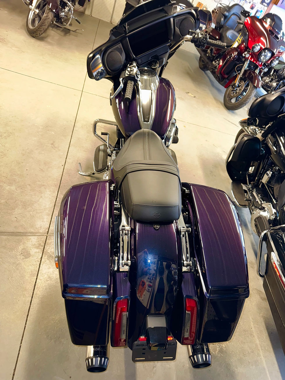 Thumbnail: 2025 Street Glide with 1400 Miles! 