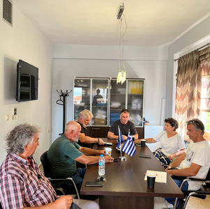 Να σηκώσουμε ασπίδα προστασίας για τις εργαζόμενες του Δήμου Σιθωνίας.