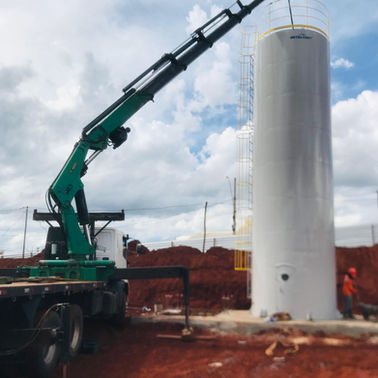 Guindaste articulado realizando apoio logístico em obra de grande porte em Presidente olegario.
munck presidente olegario
container presidente olegario