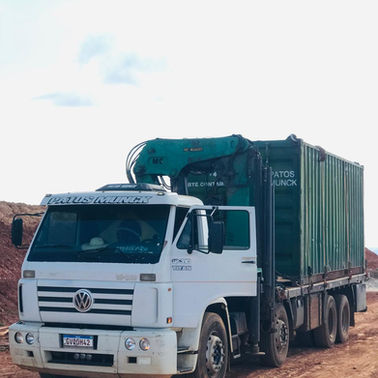 Locação de container personalizado para empresas e indústrias e
Container utilizado como depósito seguro em canteiro de obras em patrocínio.
container patrocinio
munck patrocinio

