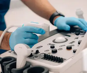 UTILISATION DE L'ÉCHOGRAPHIE PULMONAIRE DANS LES UNITÉS NÉONATALES EUROPÉENNES