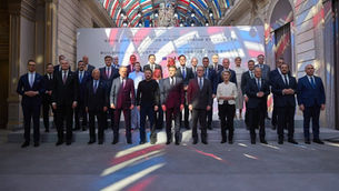 Meeting of European leaders with President Zelensky. Europe is at a crossroads and must reinforce Ukraine with forces of soldiers.