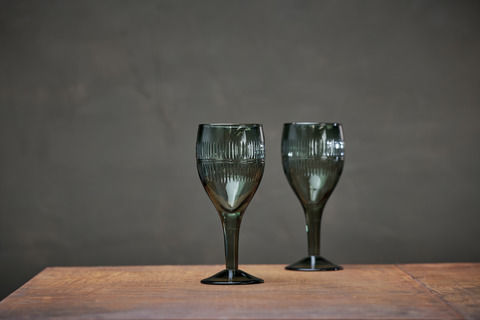 Mila Wine Glass - Dark Emerald - Set of 4