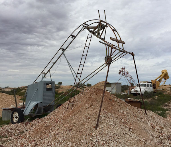 Mining equipment