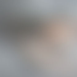 Psychomagie : découvre comment les actes psychomagiques, alliés au Journaling, transforment l’inconscient par des gestes symboliques simples et puissants.