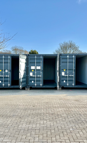 Motorradgarage, Lagerbox, Garage, Umzug, Nordkirchen, Lagerraum, Stellplätze, Storage, einlagern, Umbau, Tor, Boot, Wohnmobil, Wohnwagen, Seecontainer, Selfstorage, Stellplatz