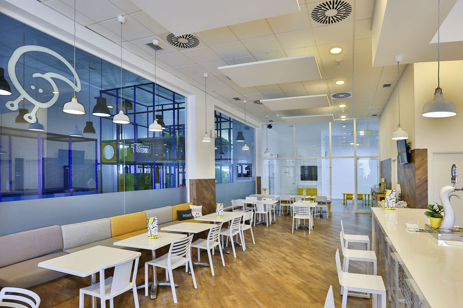 Caféterie Cha,Chi