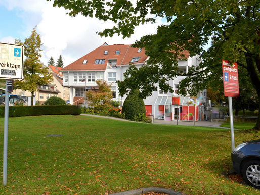 Ca. 6,5 % Rendite - Apotheke und eine Wohnung in HN-Neckargartach zu verkaufen