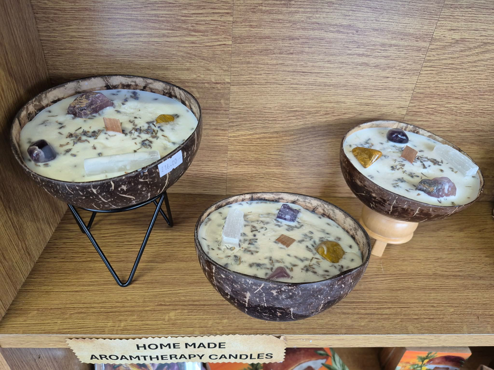 Mixed Aromatherapy and Crystal Candles Wood Wick