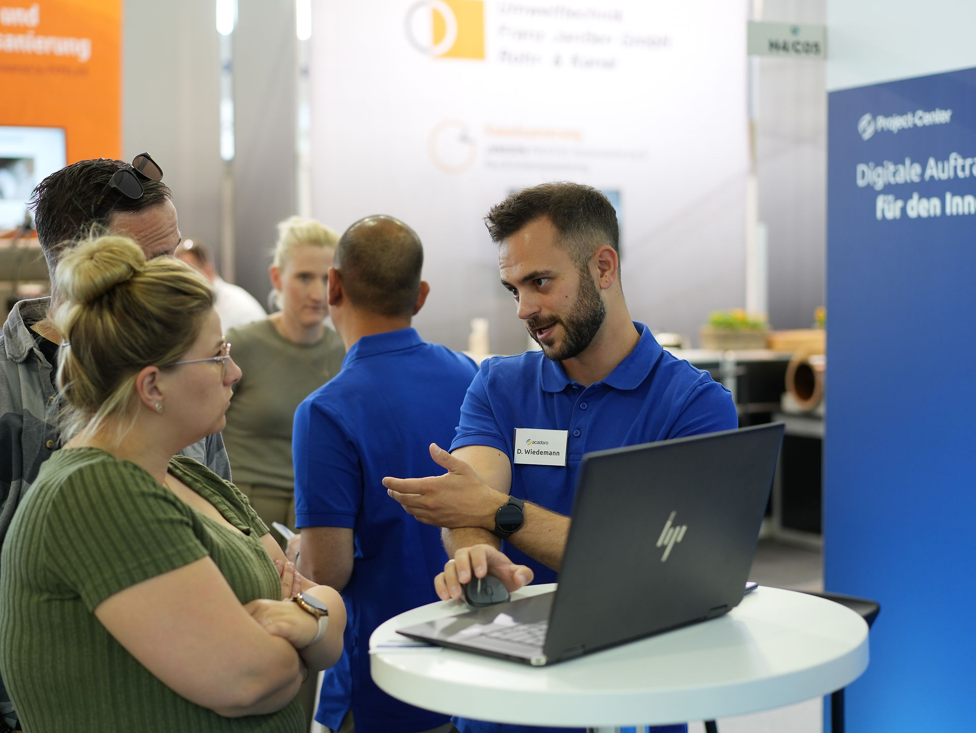 Persönliche Gespräche auf der Messe