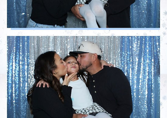 Baby shower photo booth rental by Momento Photo Booth in Yakima, WA for special events and celebrations.
