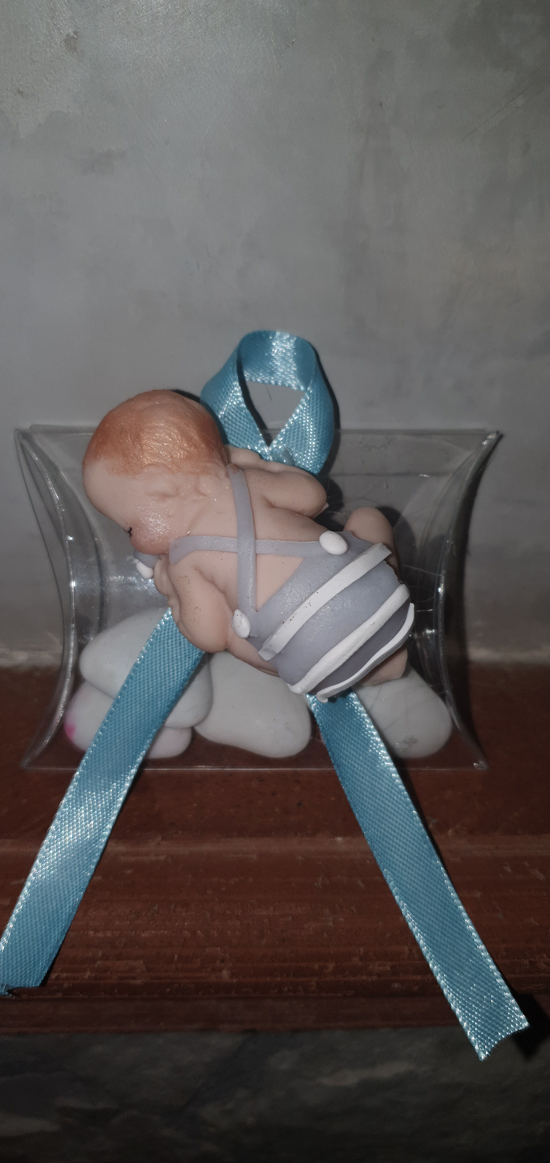 Pacchettini con neonato calamitato 