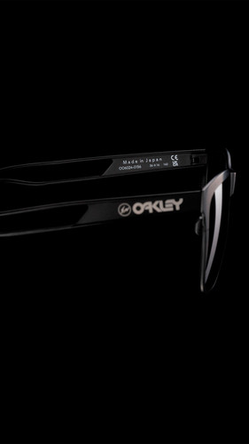 OAKLEY X FRAGMENT Frogskins (Bundle) | Sneex 3rd Ward