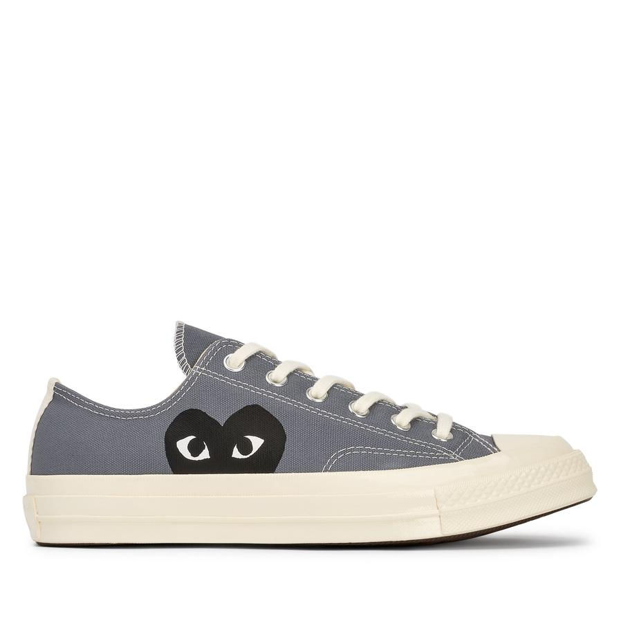 Play Comme des Garçons x Converse Black Heart Chuck Taylor All Star '70 Low