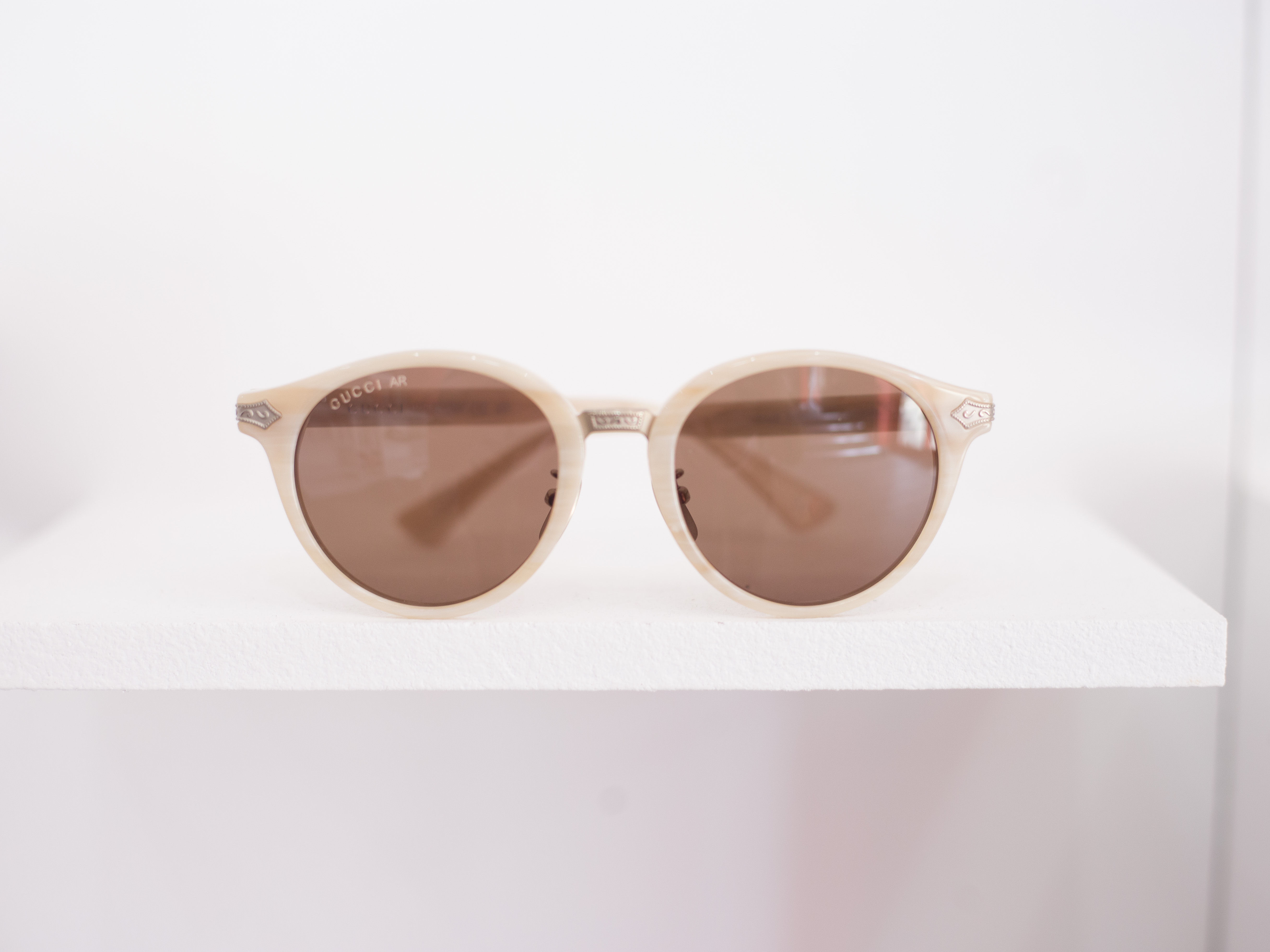 Titanium Round Frame Sunglasses