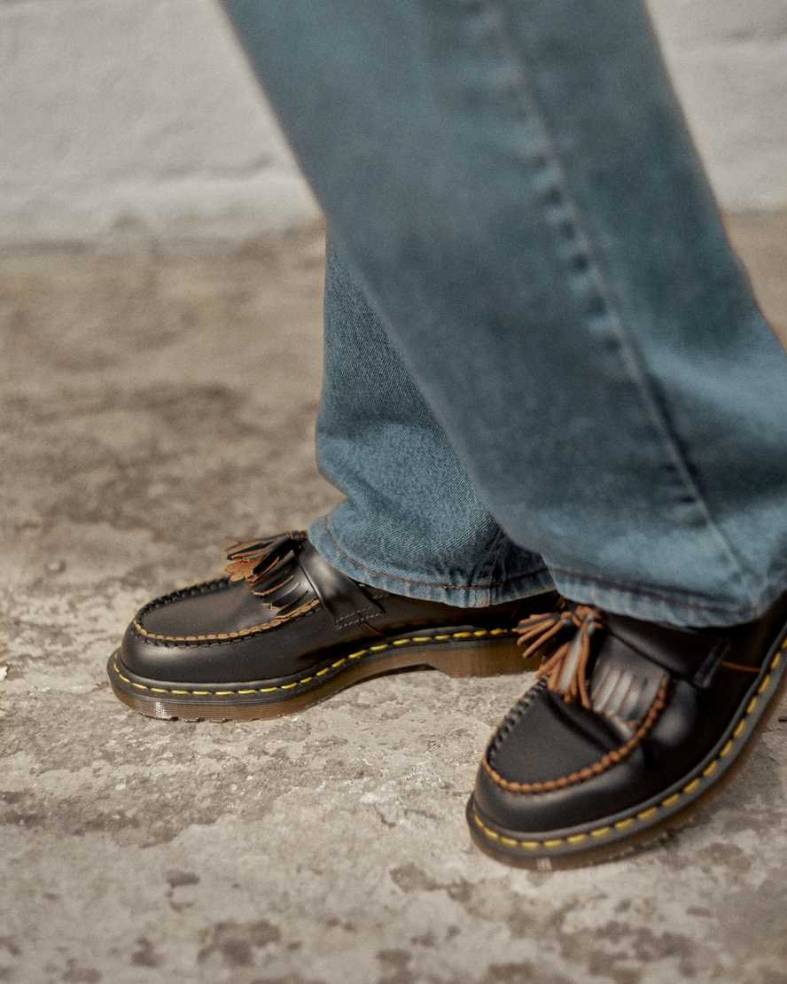 Dr. Martens Vintage Adrian Tassel 