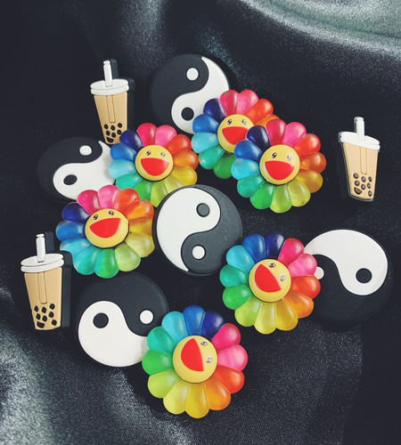 takashi murakami flower jibbitz