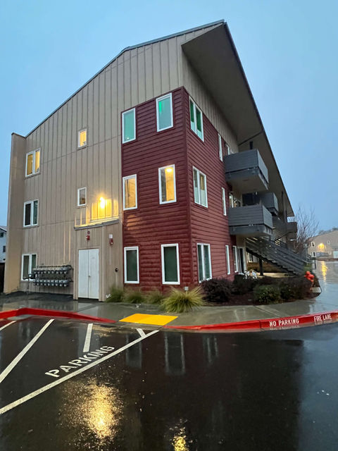 Healdsburg Glen Apartments