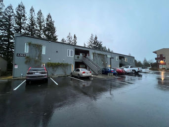 Healdsburg Glen Apartments