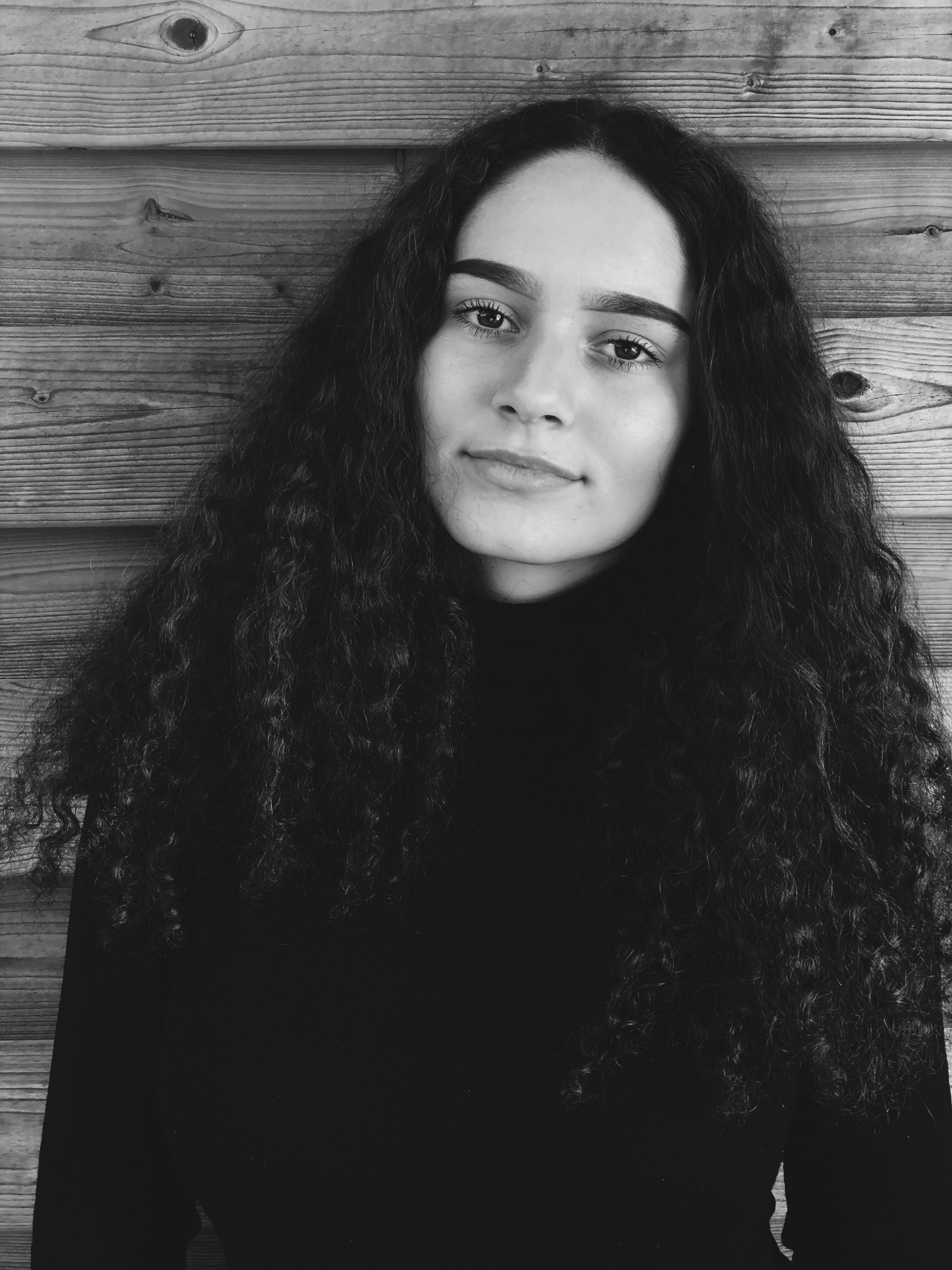 Inès