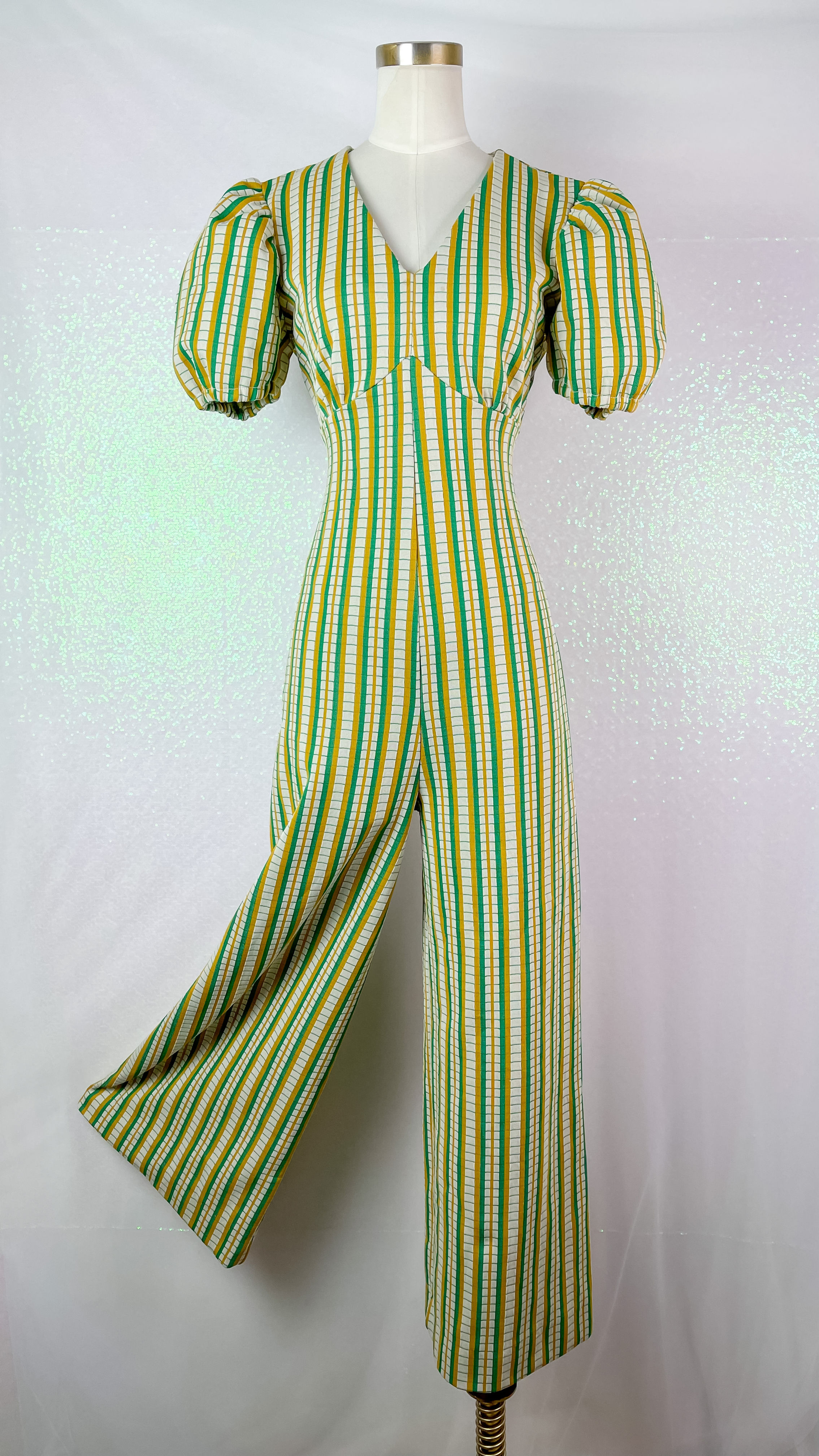 1970’s Green Puff Sleeve Bellbottom Jumpsuit