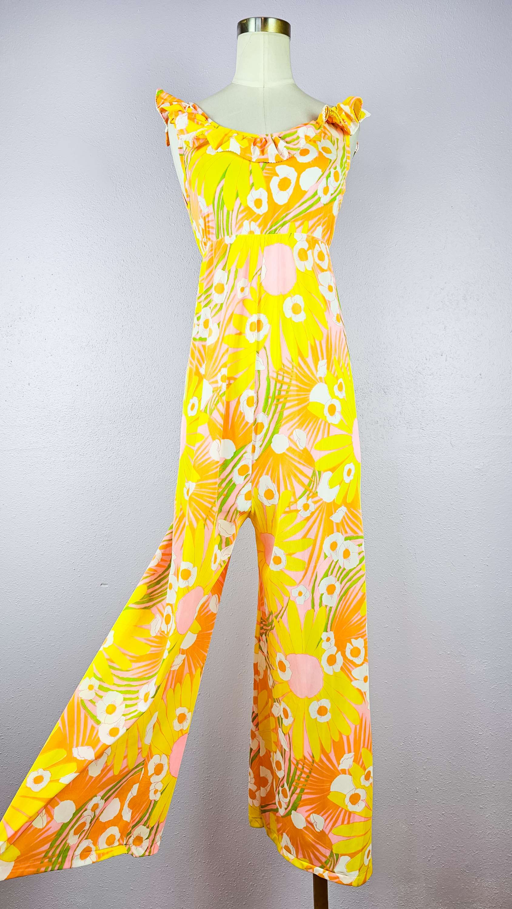 1970's Daisy Floral Orange Wide Leg Ruffle Jumpsuit