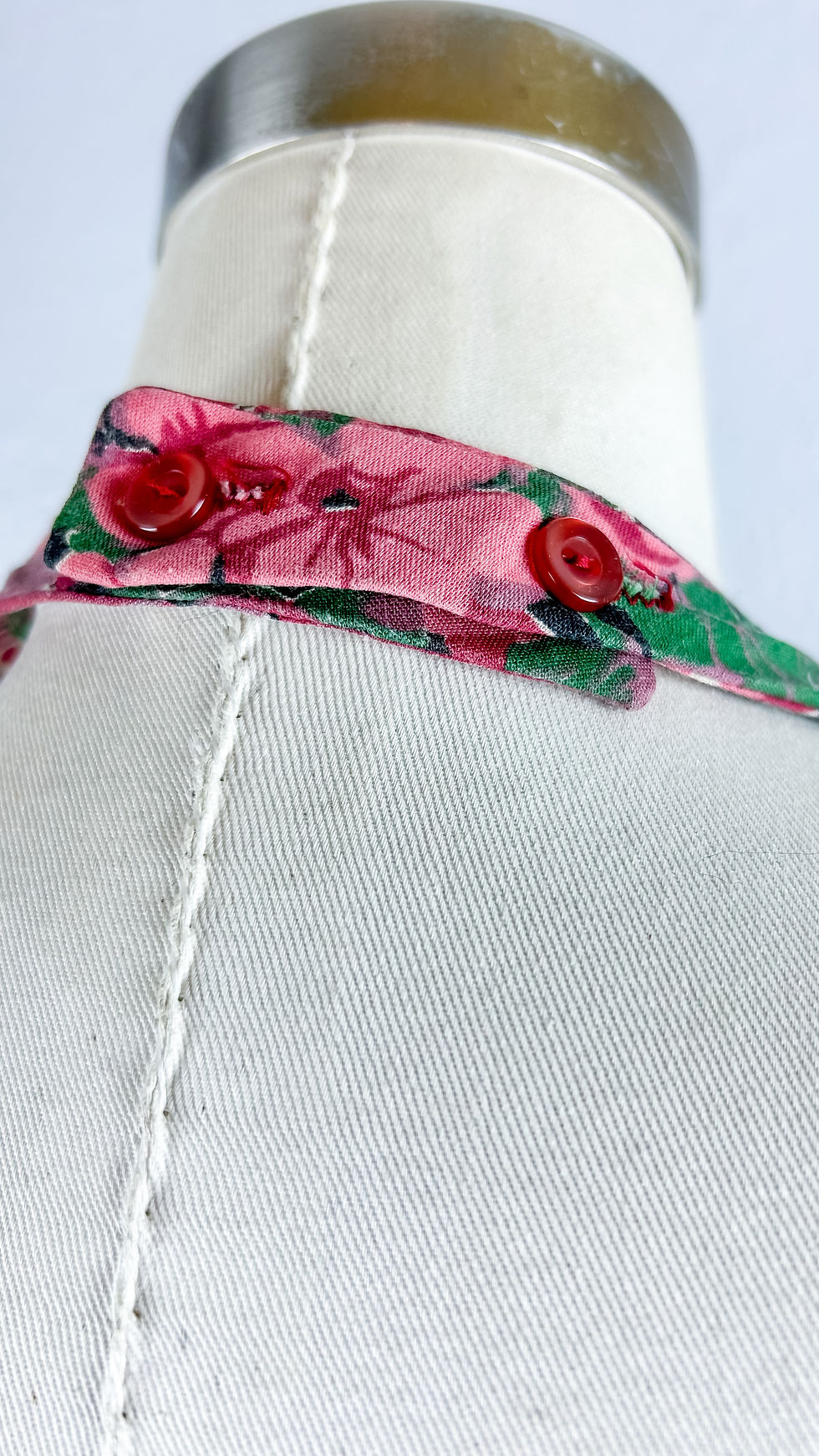 Thumbnail: Rare 1970’s Floral Halter Crop Top Palazzo 2 Piece Pant Set / Small