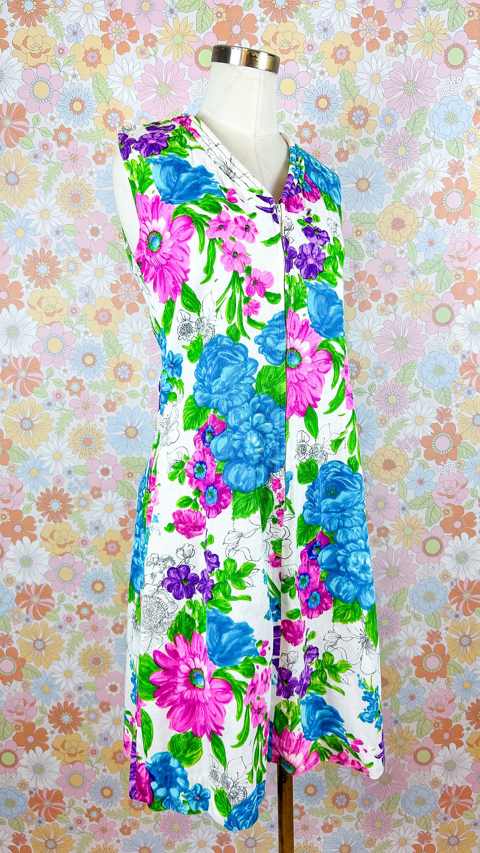 Thumbnail: 1970’s Dayglow Floral Barkcloth Dress - L