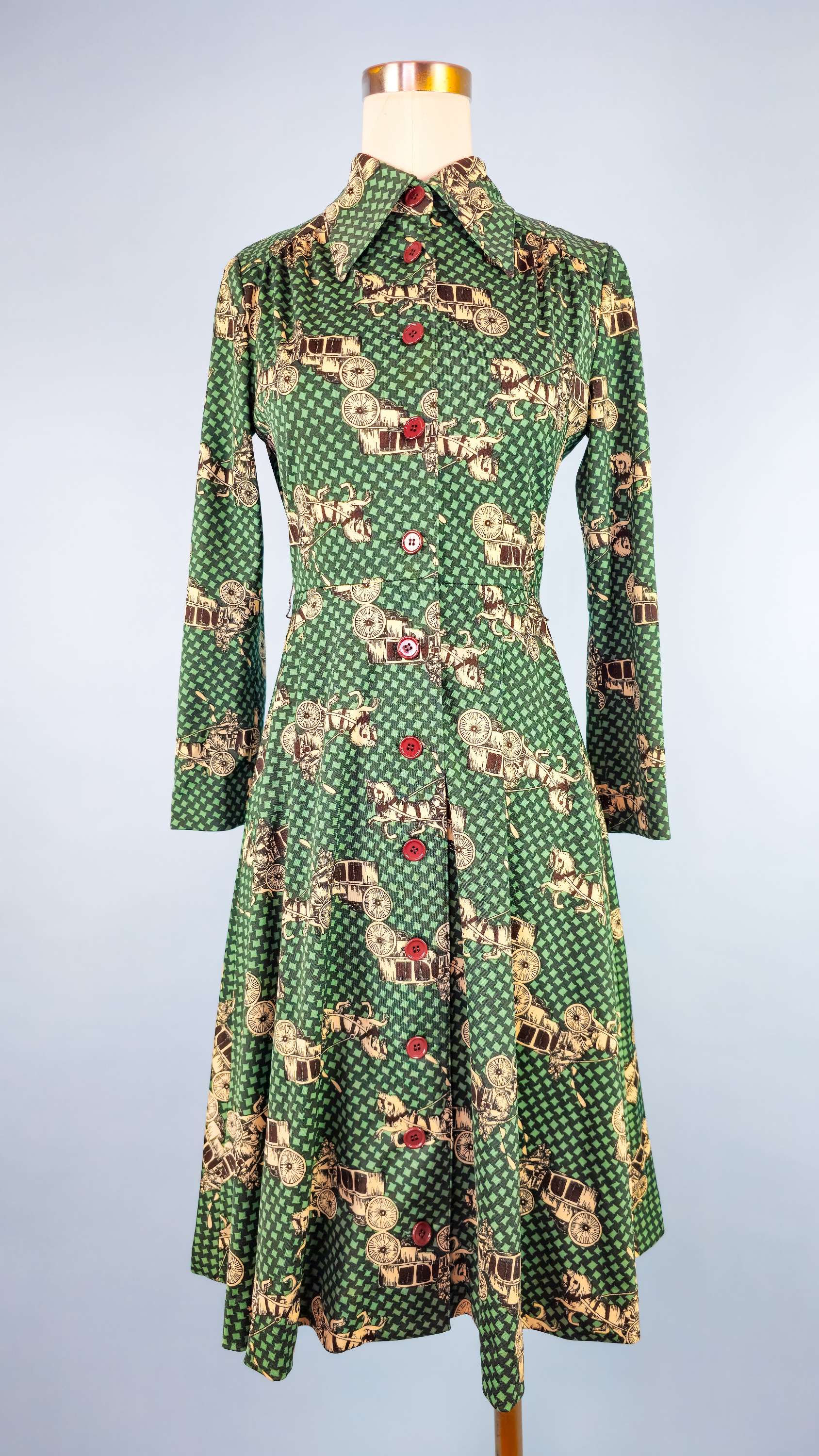 1970's Horse Carriage Novelty Print Dress