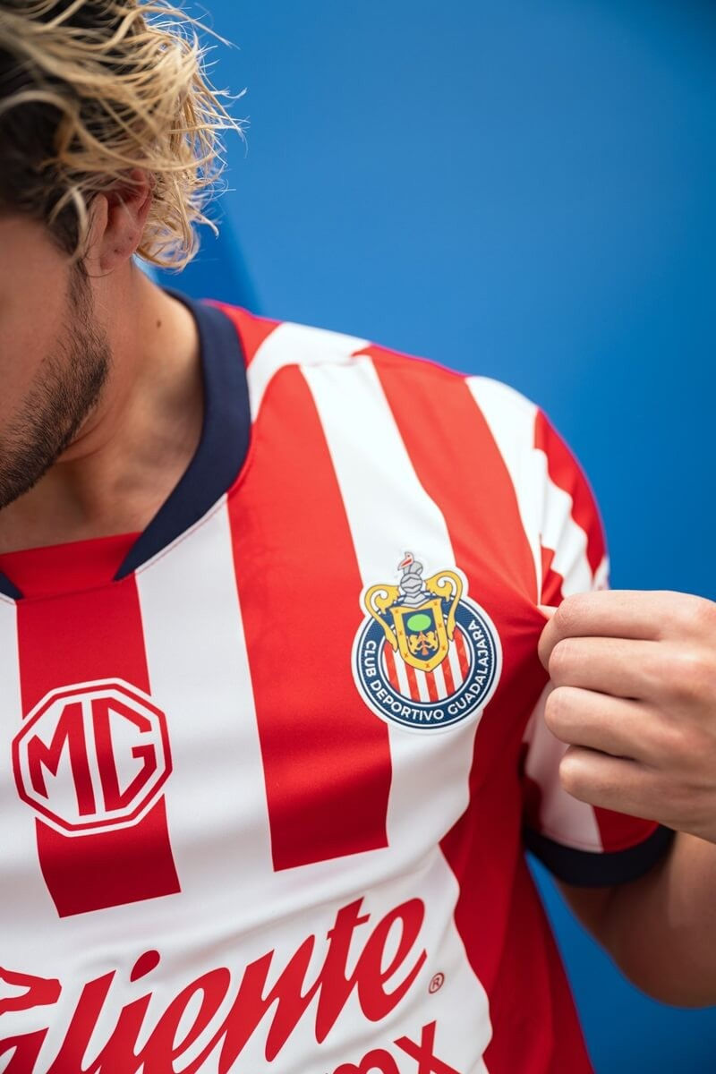 Thumbnail: Chivas de Guadalajara YOUTH 24/25 Home Jersey