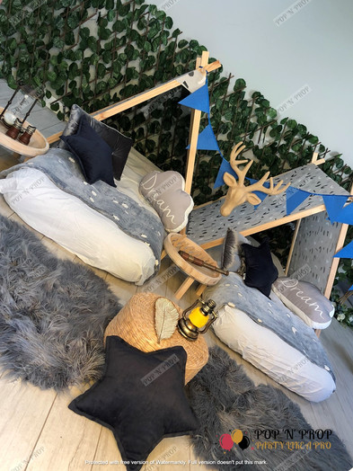 Dreaming Blue Antique