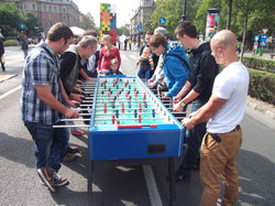 Futbolín humano alquiler colegios eventos escolares Valencia