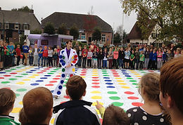 Juego gigante de tornados para festivales y eventos en Valencia.